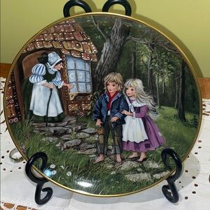 HANSEL AND GRETEL The Classic Fairy Tales Collection Kaiser Porcelain  Neubacher